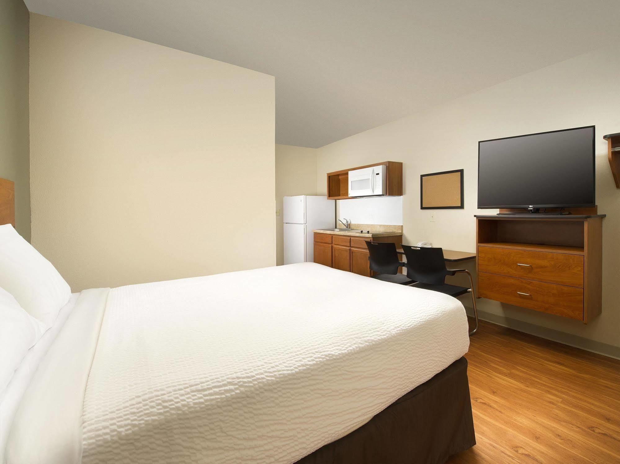 Extended Stay America Select Suites - Oklahoma City - West ภายนอก รูปภาพ